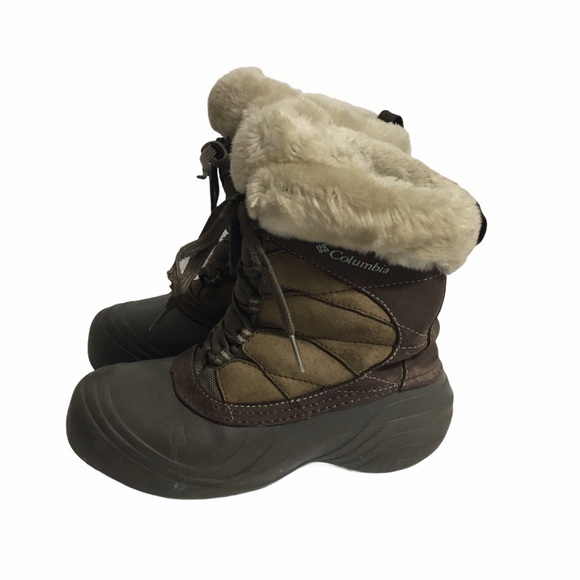 Columbia suede lace up winter boots. Size 6 - Picture 1 of 8